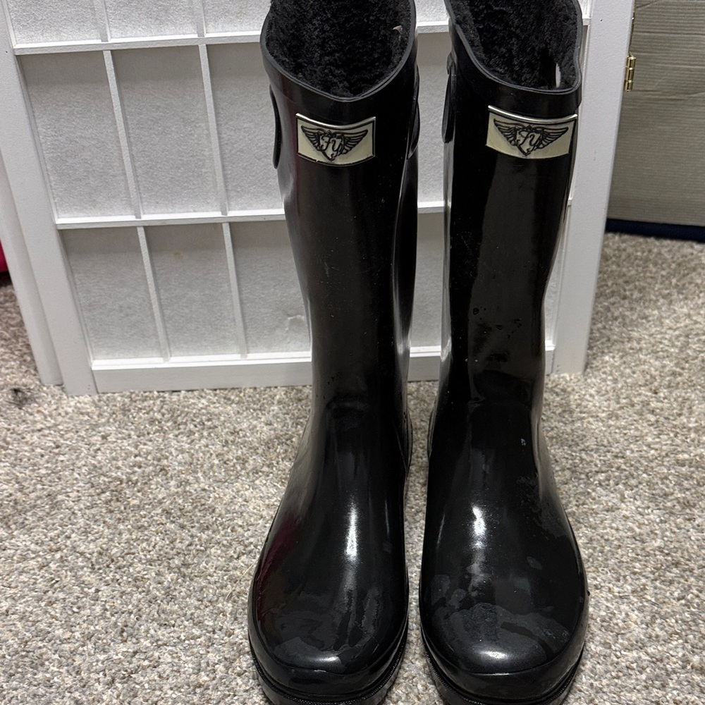 Forever Young Black Winter & Rain Boots Sz 9